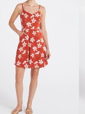 41 Hawthorn Floral Scallop Dress - burnt orange